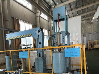 實(shí)驗(yàn)油缸性能